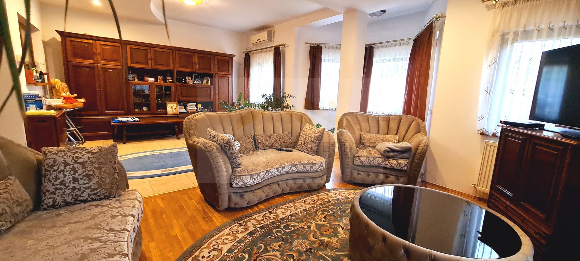 Vila 7 camere Otopeni Central - Poză 2