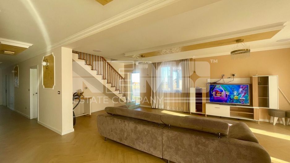 CASA MODERNA CU 4 CAMERE SI CURTE | 161 MP+48 MP ANEXA | VOLOVAT - Poză 2