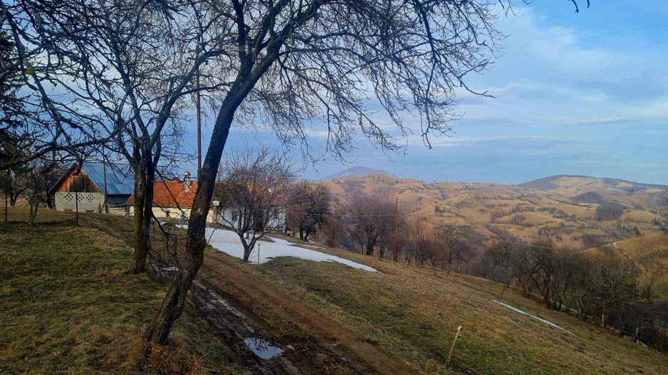 Oaza de liniste si frumusete, reconectare cu natura, 16.000 mp, Poiana Marului - Poză 16
