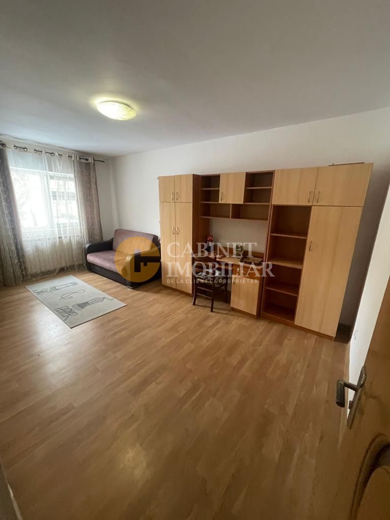 Apartament cu 2 camere decomandat bloc din 1982 zona Alexandru - Poză 1