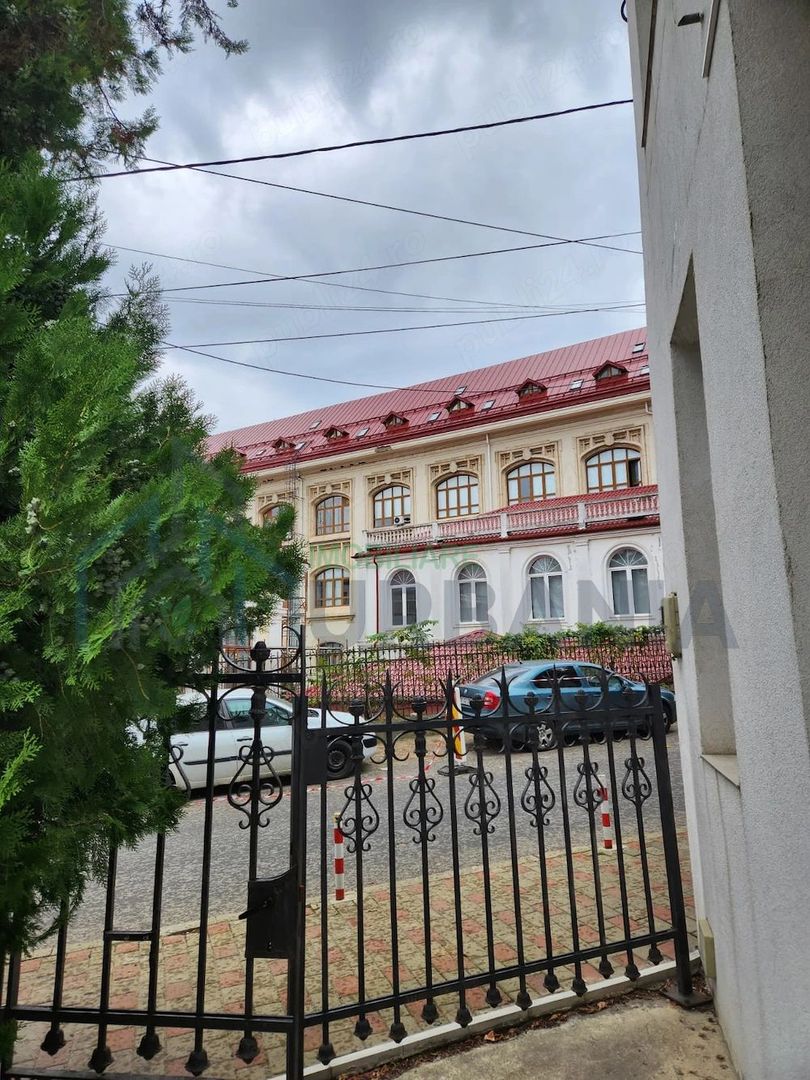 Spațiu ultracentral de închiriat în zona UMF, str. Dr. Cihac 20 – 120 mp, 4 camere, ideal pentru sediu firmă - Poză 1