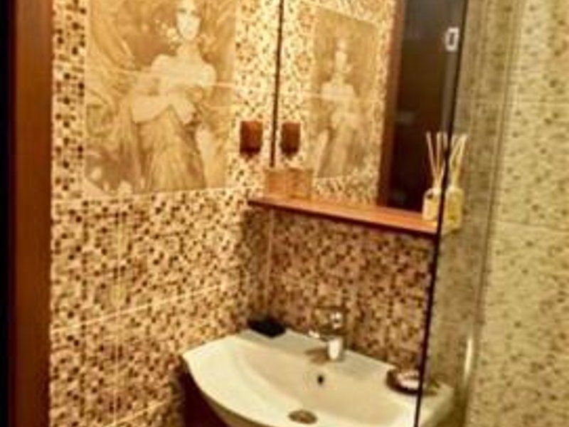 Casa cu spatiu comercial  si teren in zona Afi - Poză 8