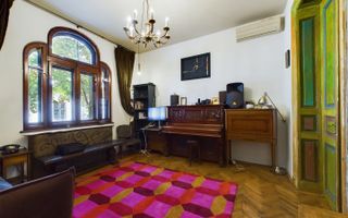 Casa/Vila de Inchiriat cu Terasa- centru - Poză 5