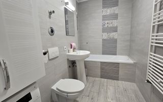 Coresi -Bloc Maurer M9, etajul 1, mobilat, parcare - Poză 16