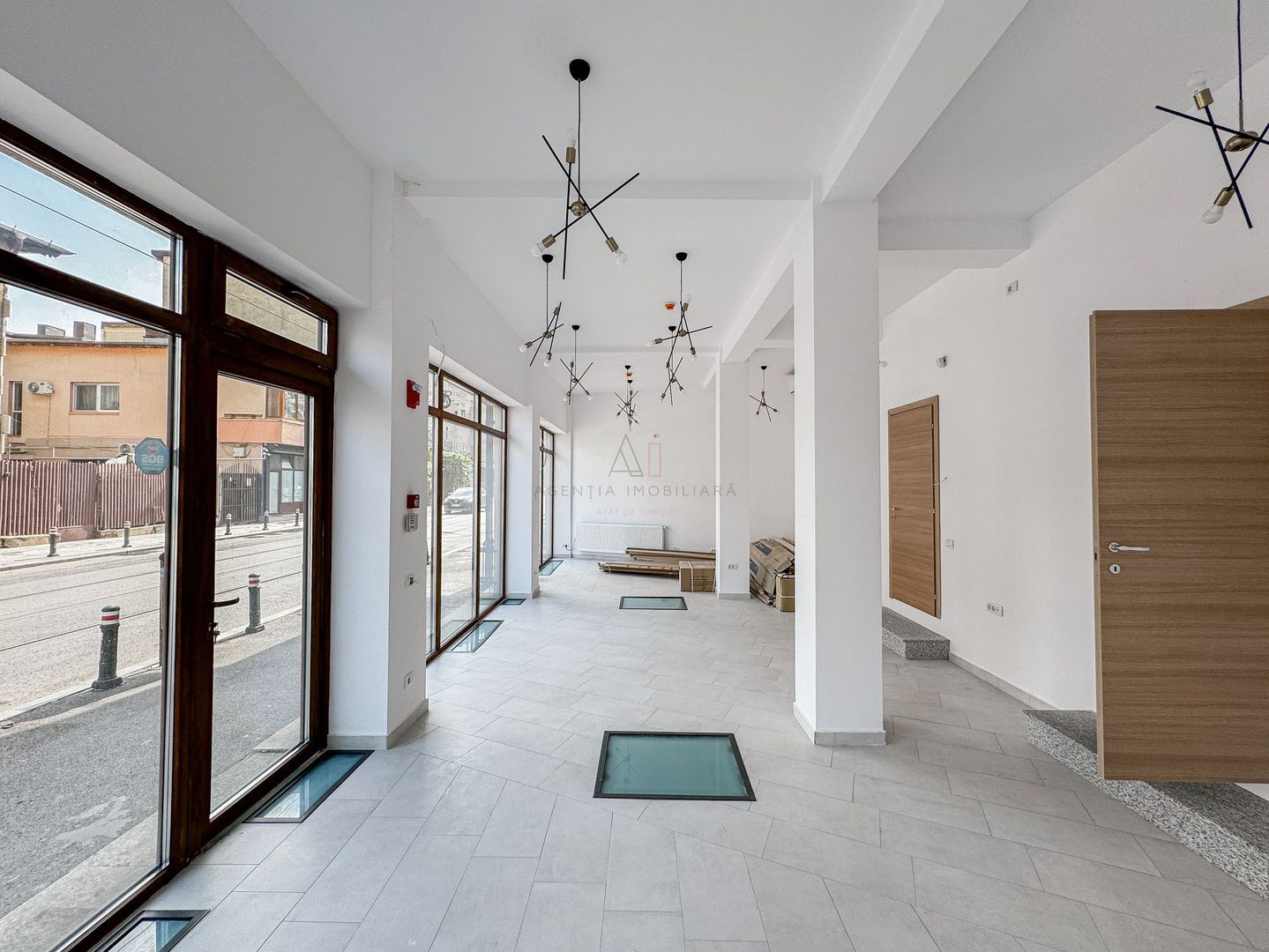 Cladire Multifunctionala Eminescu | Complet Renovata - Poză 2