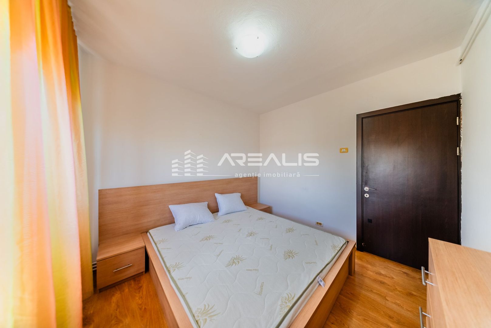 ÎNCHIRIAT!!! Închiriere apartament 3 camere –Micălaca - Poză 9