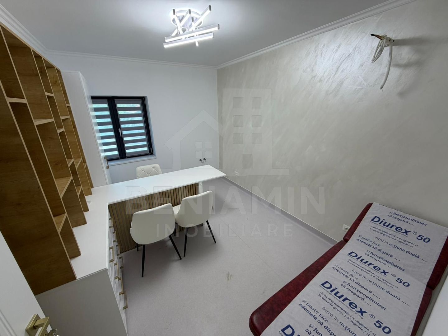 Spatiu modern cabinete medicale parter 50mp Toporasi Promenada - Poză 2