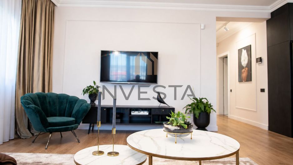Apartament 3 camere in vila cu 150 mp curte, cartier Andrei Muresanu! - Poză 4