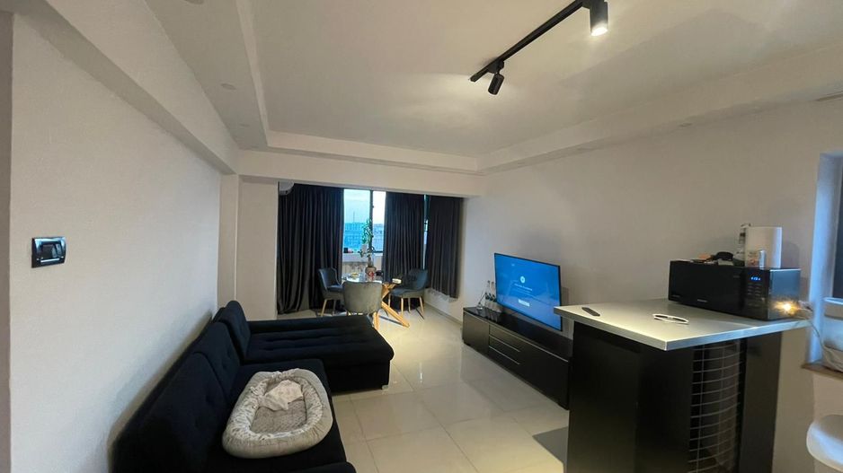 Apartament 3 camere Piață Alba Iulia | Terasa 40mp - Poză 2