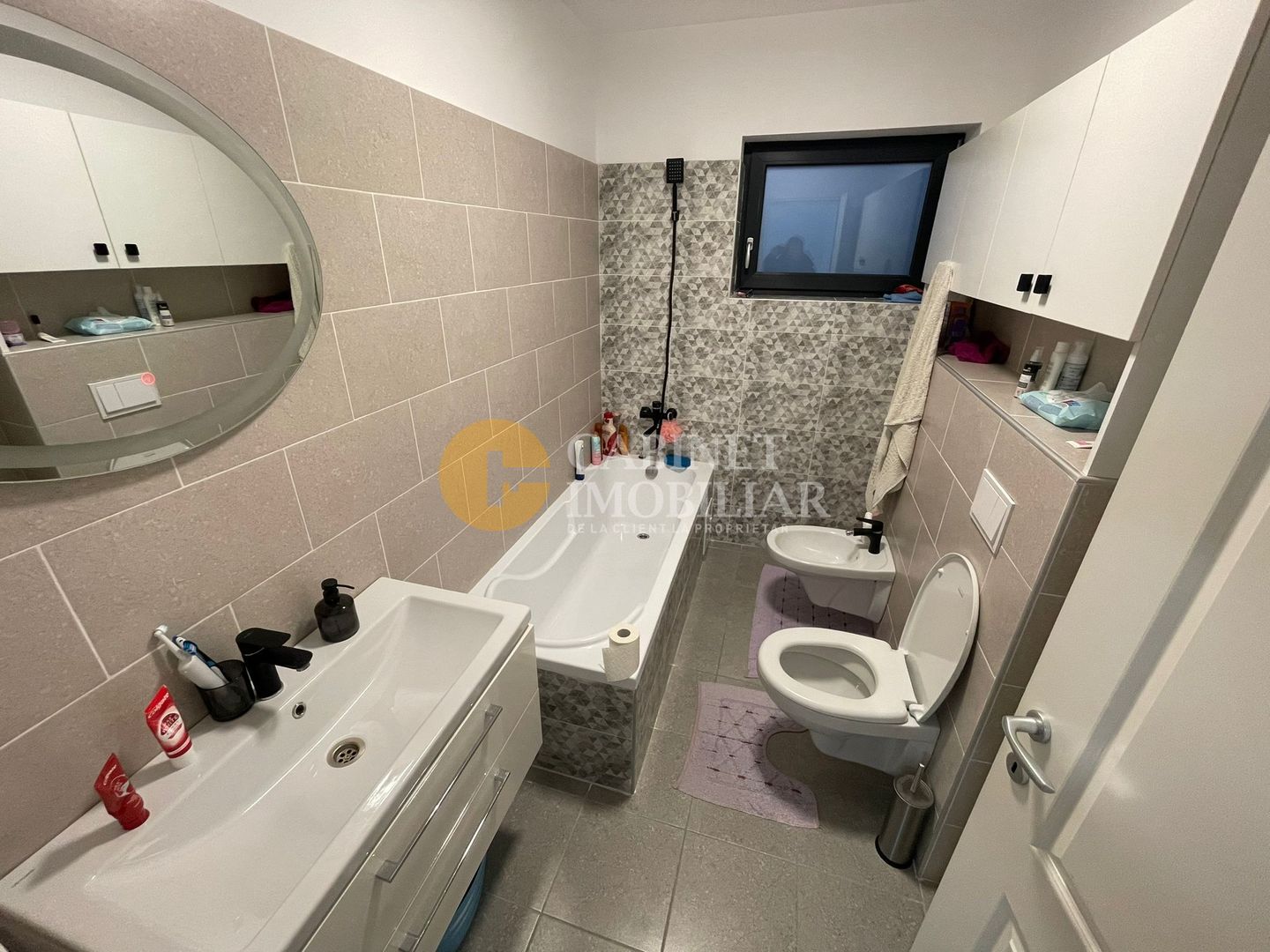 Vila 4 camere PREMIUM - mobilata - intabulata - La asfalt - Poză 13