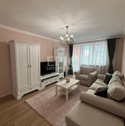 Chirie 2 camere, Modern, Decomandat, Zona Poli II - Poză 1