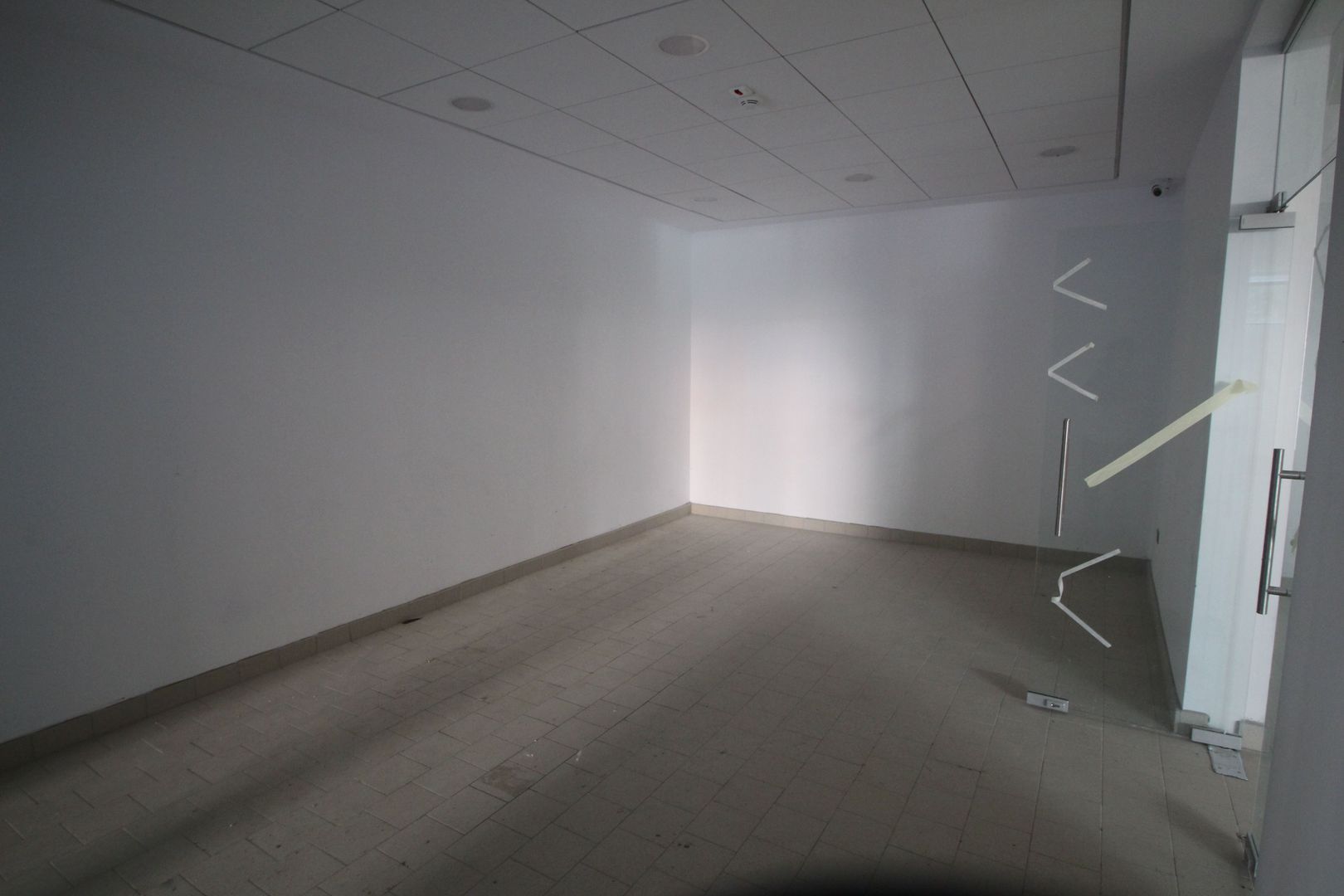 Spațiu comercial / shworoom 1.000 mp - Poză 8