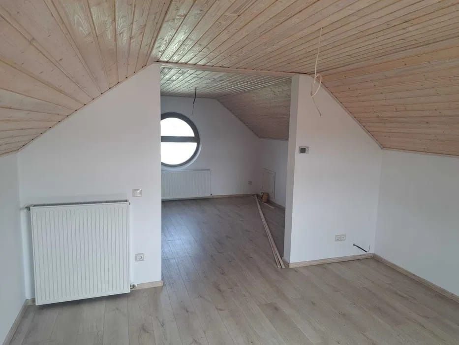 BRASADAS vinde casa in zona Strandului. - Poză 8