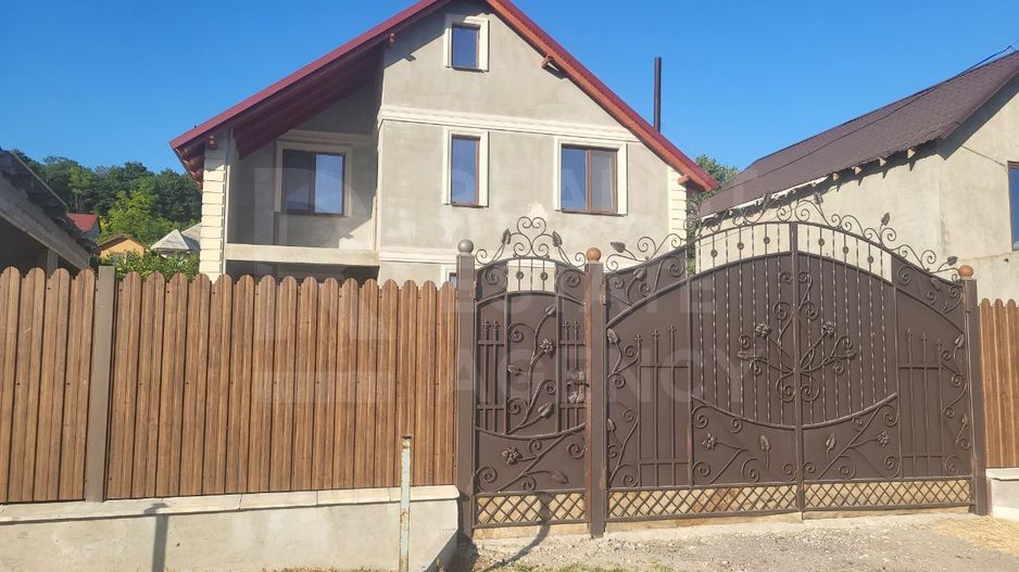 Vânzare casă, 133 mp + 5,5 ari, str. Budai, or.Hincesti. - Poză 1