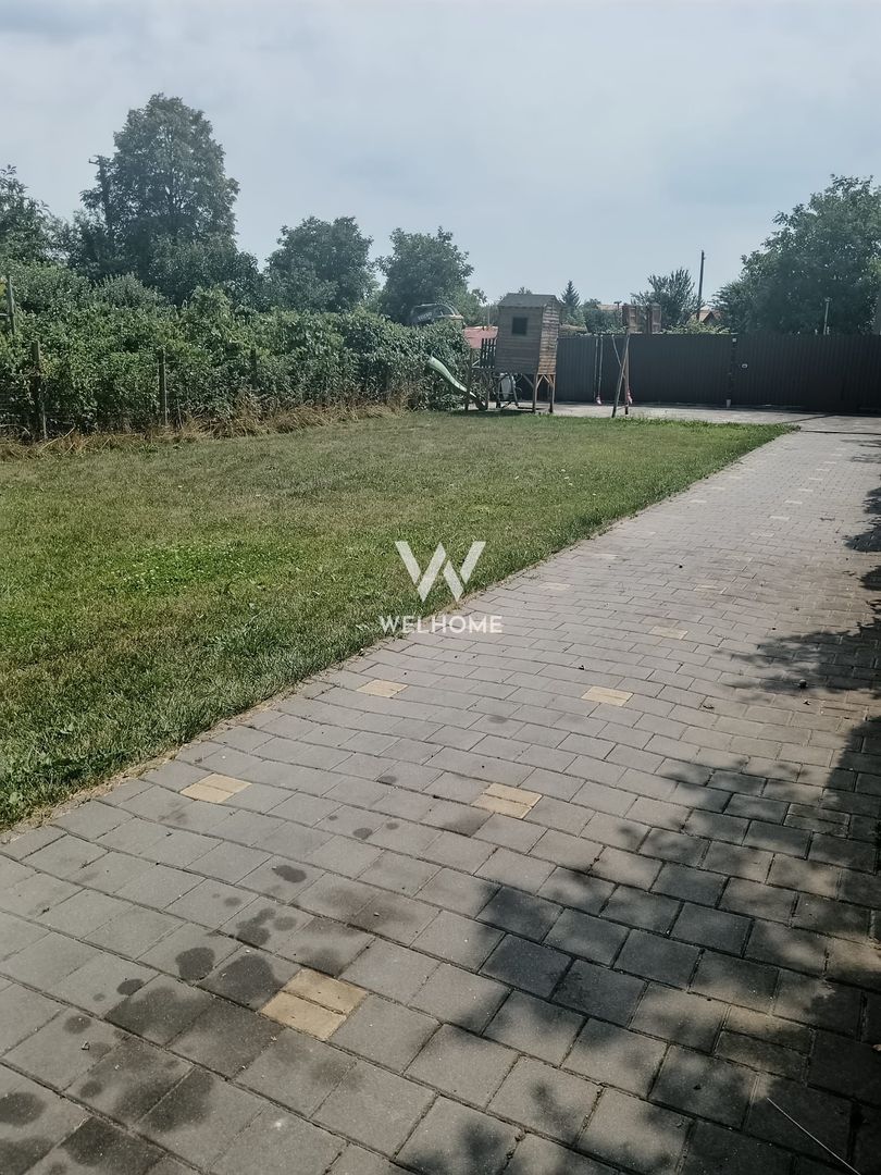 Casă individuală cu 2 apartamente separate, teren 650 mp, garaj și terasă - Poză 6