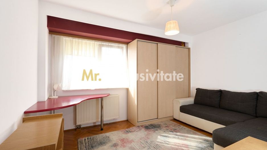 Apartament cu 3 camere de inchiriat, ultracentral, Pitesti - Poză 4
