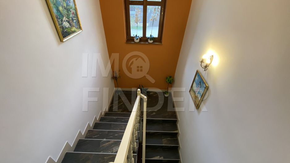 Vila individuala/Pensiune, teren 1022 mp, piscina, pompa de caldura - Poză 25