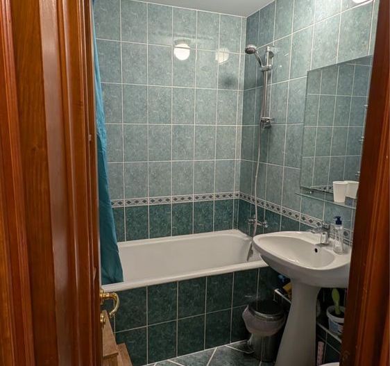 De inchiriat apartament 4 camere in zona Lacul Tei - Poză 7