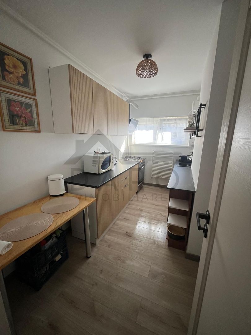 🏡 APARTAMENT CU 2 CAMERE DE ÎNCHIRIAT – ZONA CENTRALĂ, STRADA VIOLETE - Poză 3