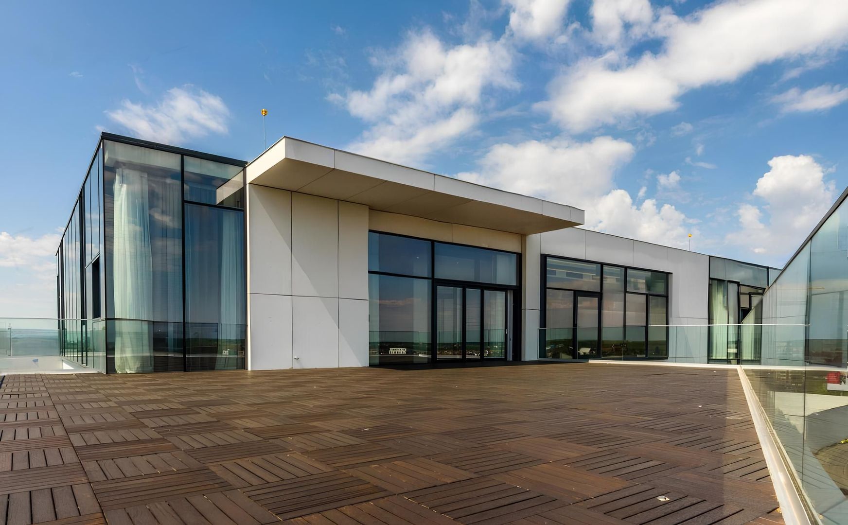 Luxury 4 room penthouse in One Herastrau Towers - Poză 9