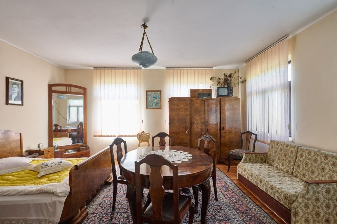 Casa Valea Mare Pravat (Campulung-Arges ) - farmec interbelic - Poză 7