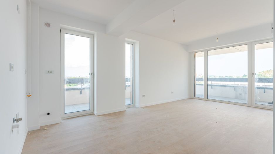 Vânzare Studio 43 mp | Balcon Generos | Predare Septembrie 2026 - Poză 2
