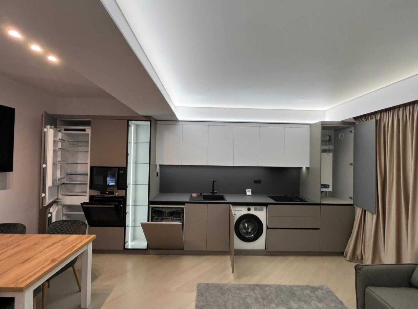 De inchiriat | Apartament 2 Camere Cortina North Pipera - Poză 4