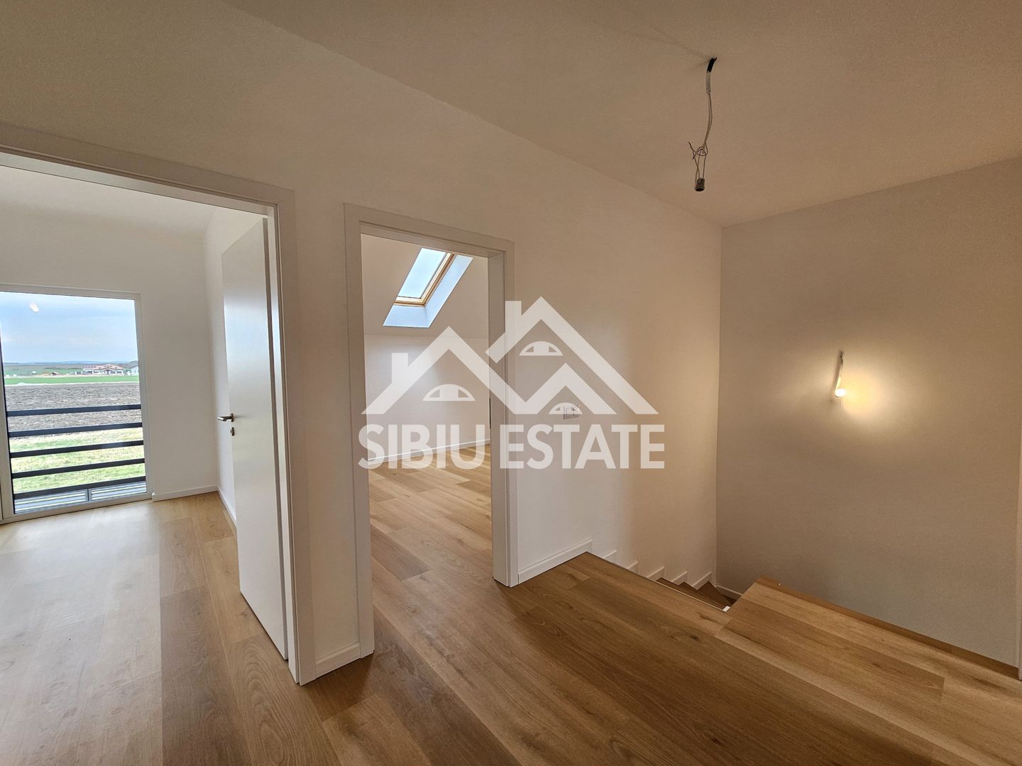 Casa LA CHEIE mutare rapida - Poză 15