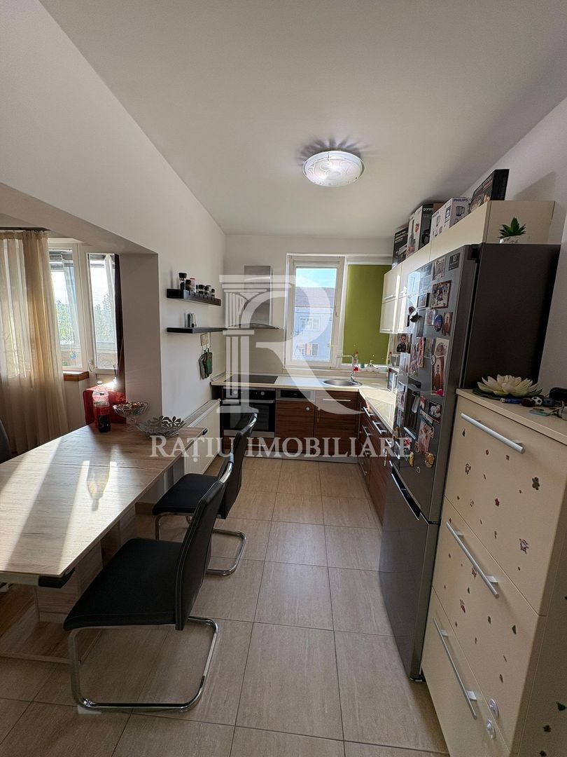 Apartament cu 3 camere | Decebal | Oradea - Poză 4