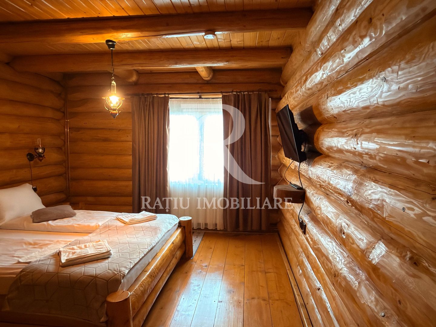 Cabană de lemn | 6 camere | Foișor | Ciubăr | Remeți | Bihor - Poză 10