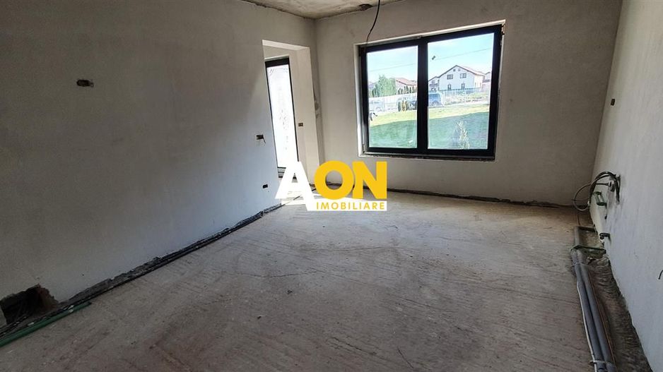 Casa semifinisata, 4 camere, 650 mp teren, Ampoi 3 - Poză 9