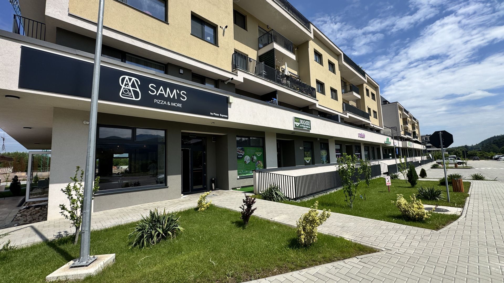 Apartament 2 camere tip penthouse Rasnov | Terasa 50 mp - Poză 30