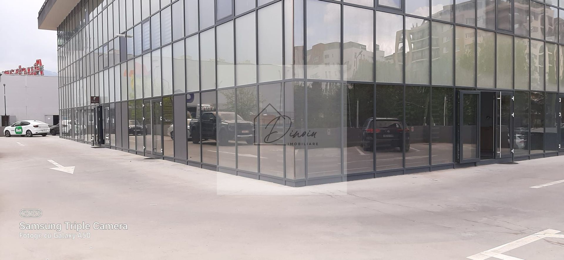 OCAZIE I Spatiu Comercial langa Coresi Mall I Spatiu Birouri I 58 mp - Poză 1