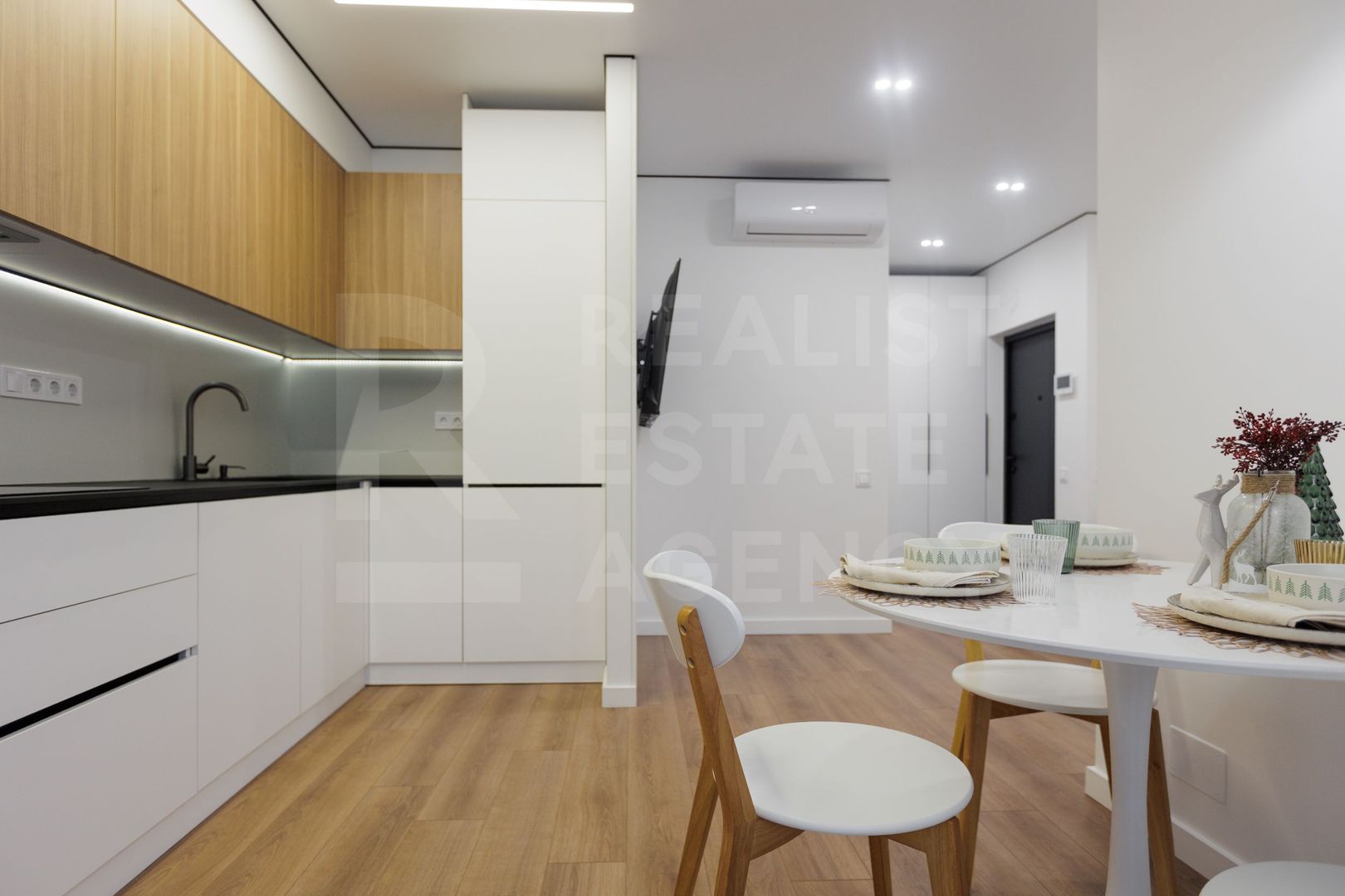 Vânzare, apartament, 1 dormitor + living, str. Ghica Vodă, Botanica - Poză 7