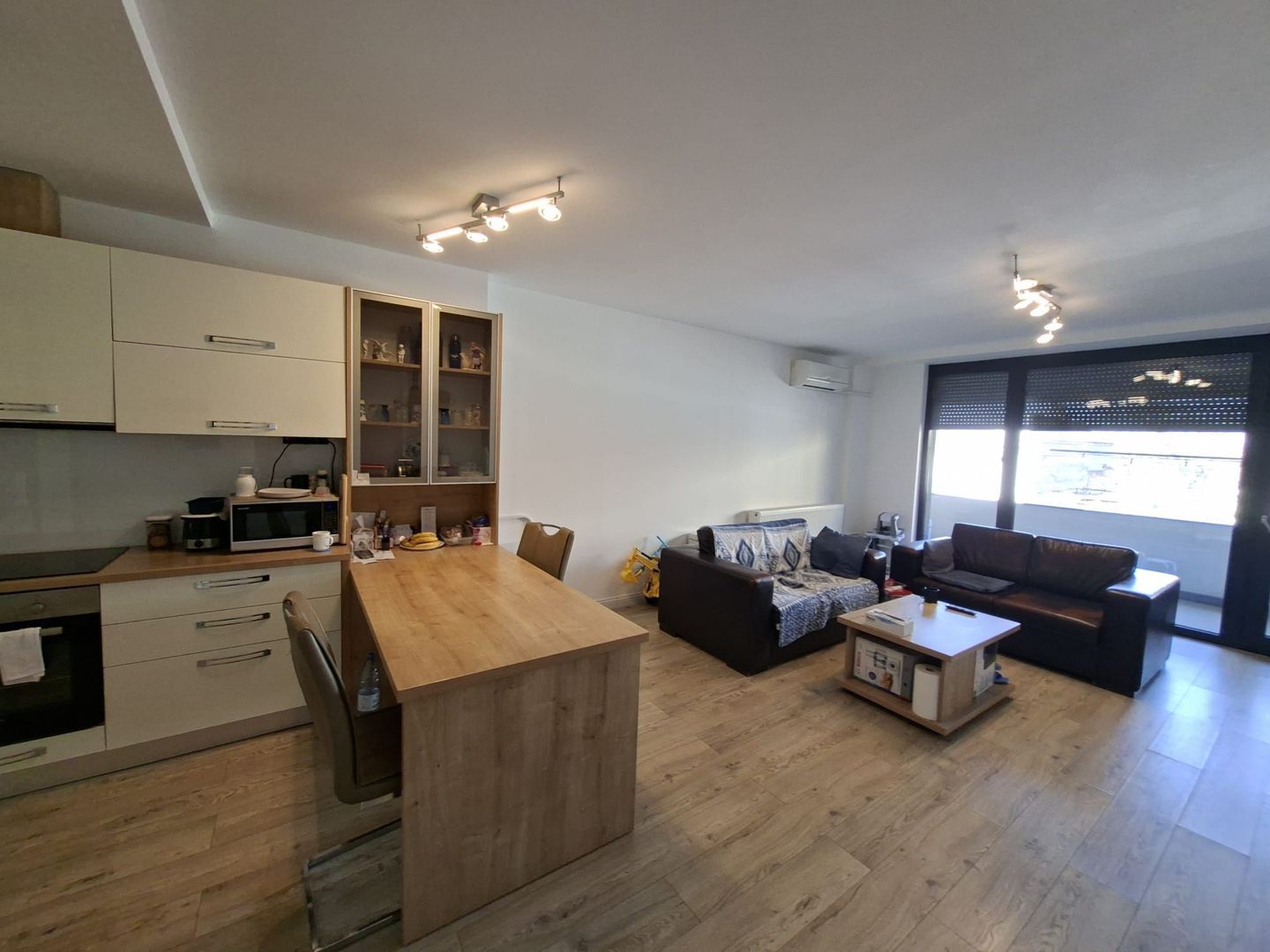 Apartament lux cu 2 camere de vanzare în zona Elisabetin - Poză 21