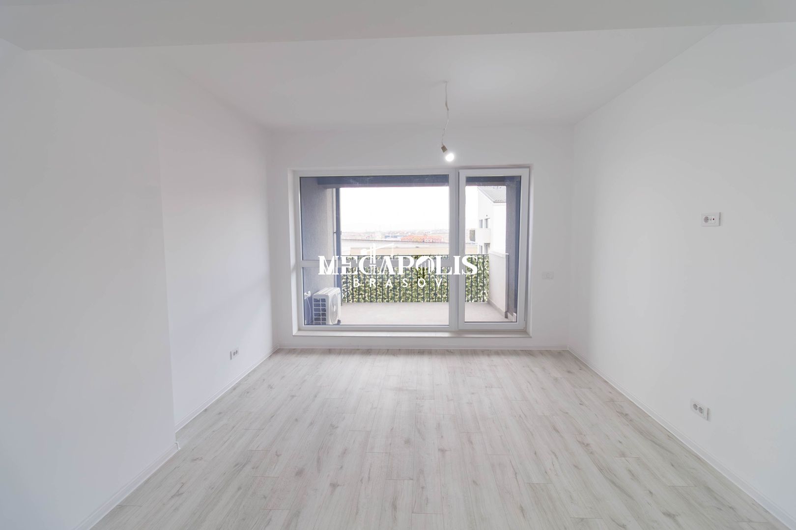 Apartament 2 Camere Decomandat/ Brasov/ Intabulat - Poză 14
