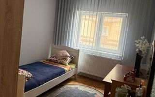 Apartament 3 camere Lipovei parter cu balcon - Poză 3