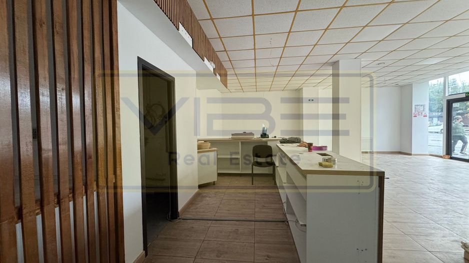 Spatiu la bulevard - Tudor Vladimirescu- Trafic intens ! - Poză 9