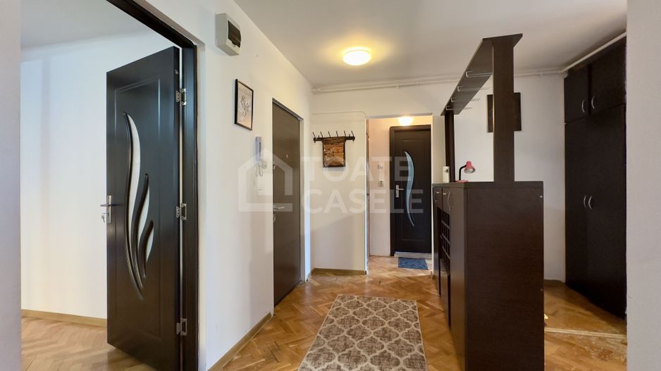 Apartament cu 3 camere, zona Scortarilor - Poză 3