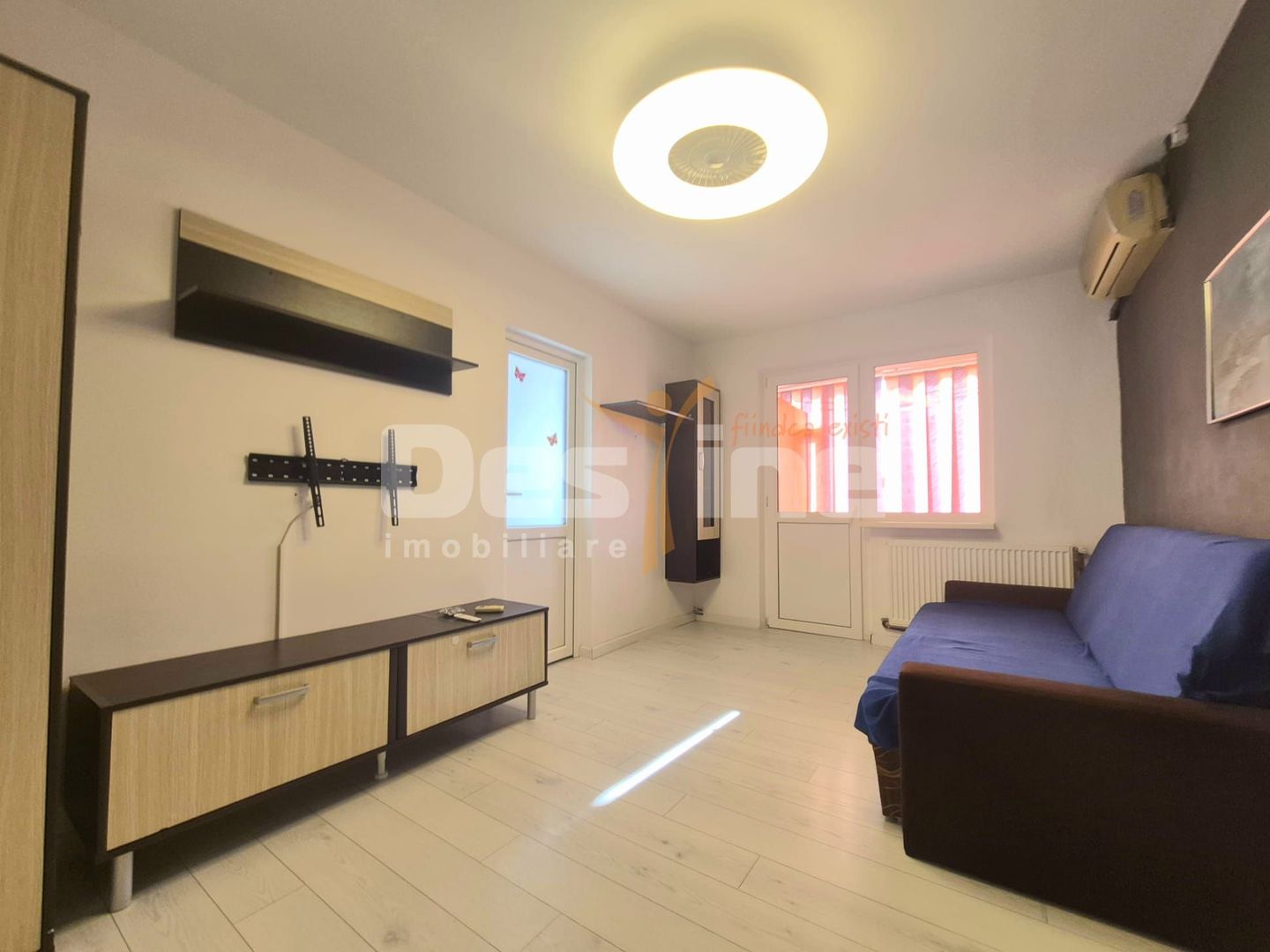 De închiriat apartament 2 camere- Zona Tomis Nord - Poză 2
