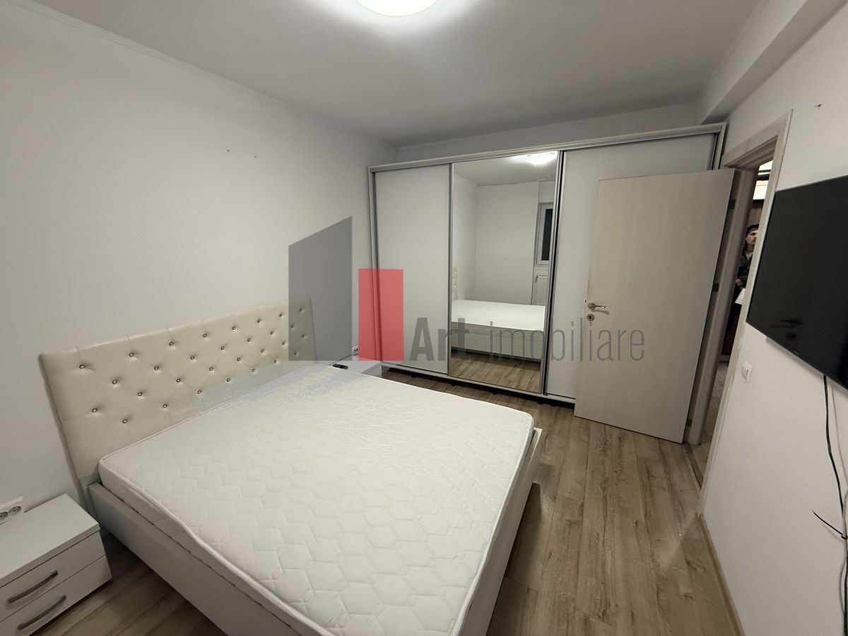 Apartament cu 2 camere-Brancoveanu-Luica-cu centrala+loc de parcare - Poză 2
