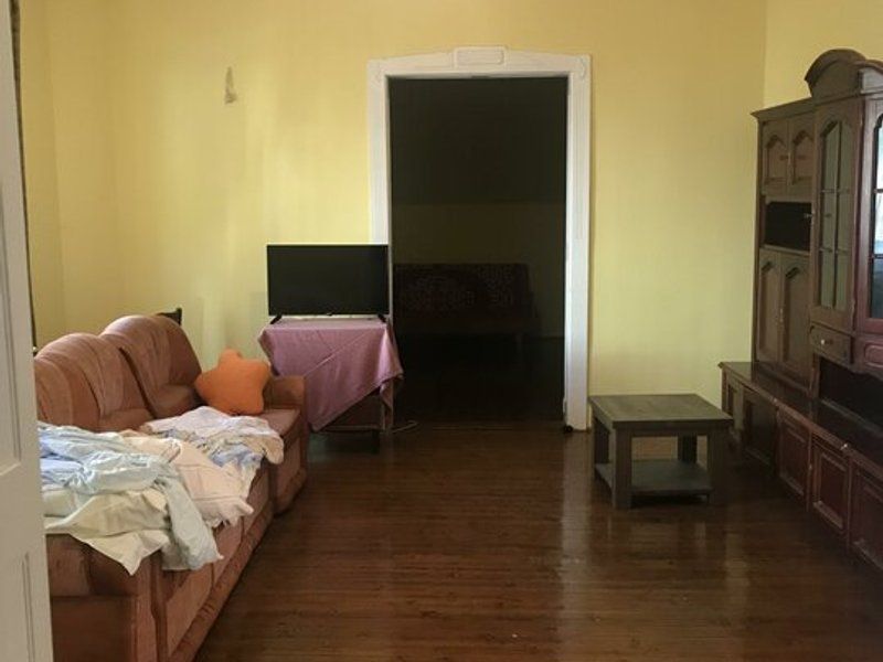 De inchiriat Casa Semidecomandata curte proprie cu 2 fronturi zona Uta - Poză 3