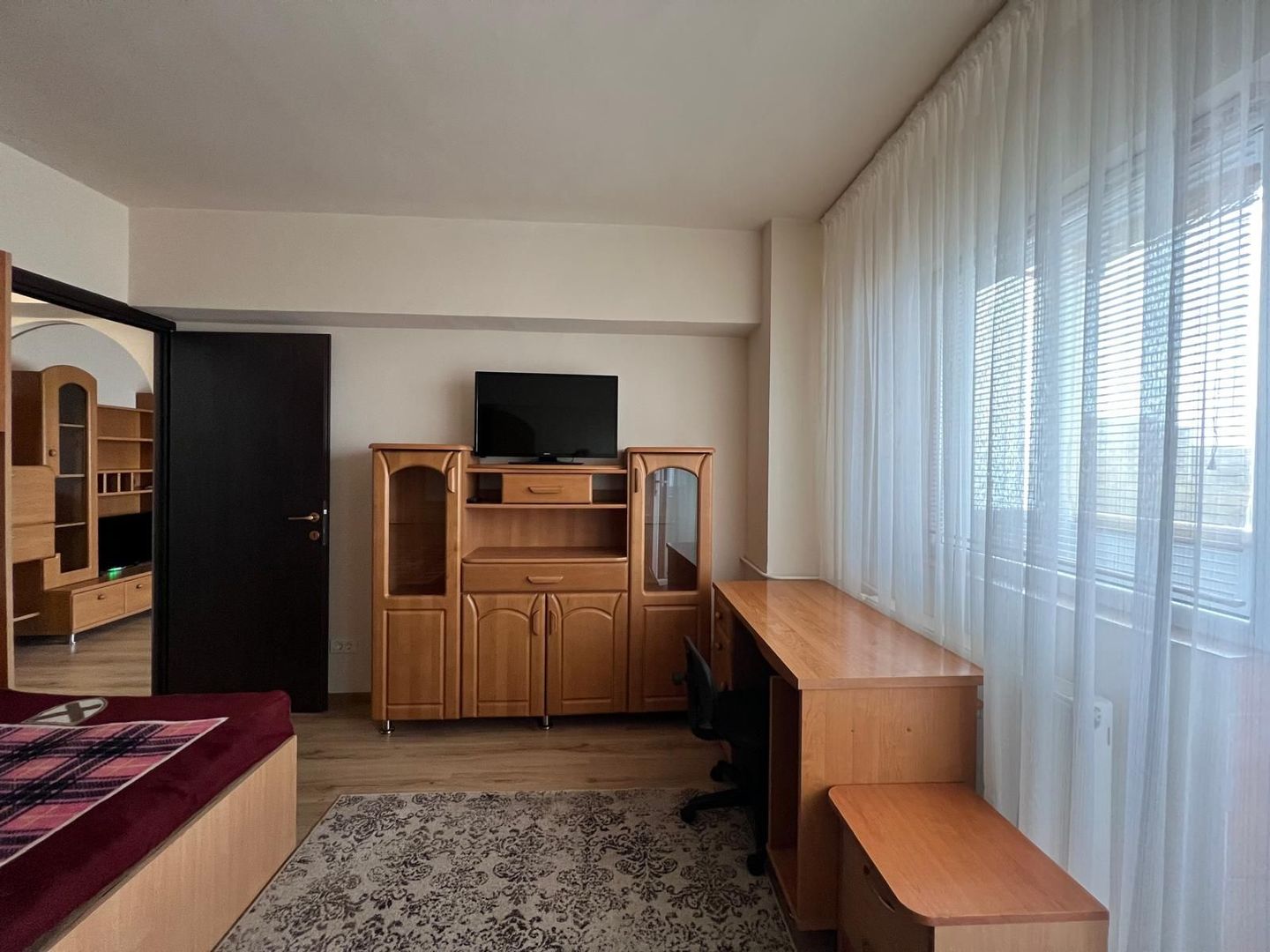 Apartament de închiriat 3 camere | Sos. Berceni nr. 35 - Poză 7