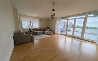 Apartament cu 3 camere, decomandat, tip Penthouse. - Poză 1