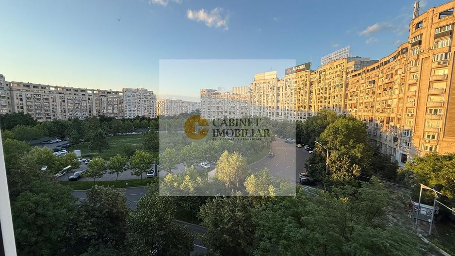 Apartament 1 camera I vedere catre rond Alba Iulia I Etaj 4 - Poză 3
