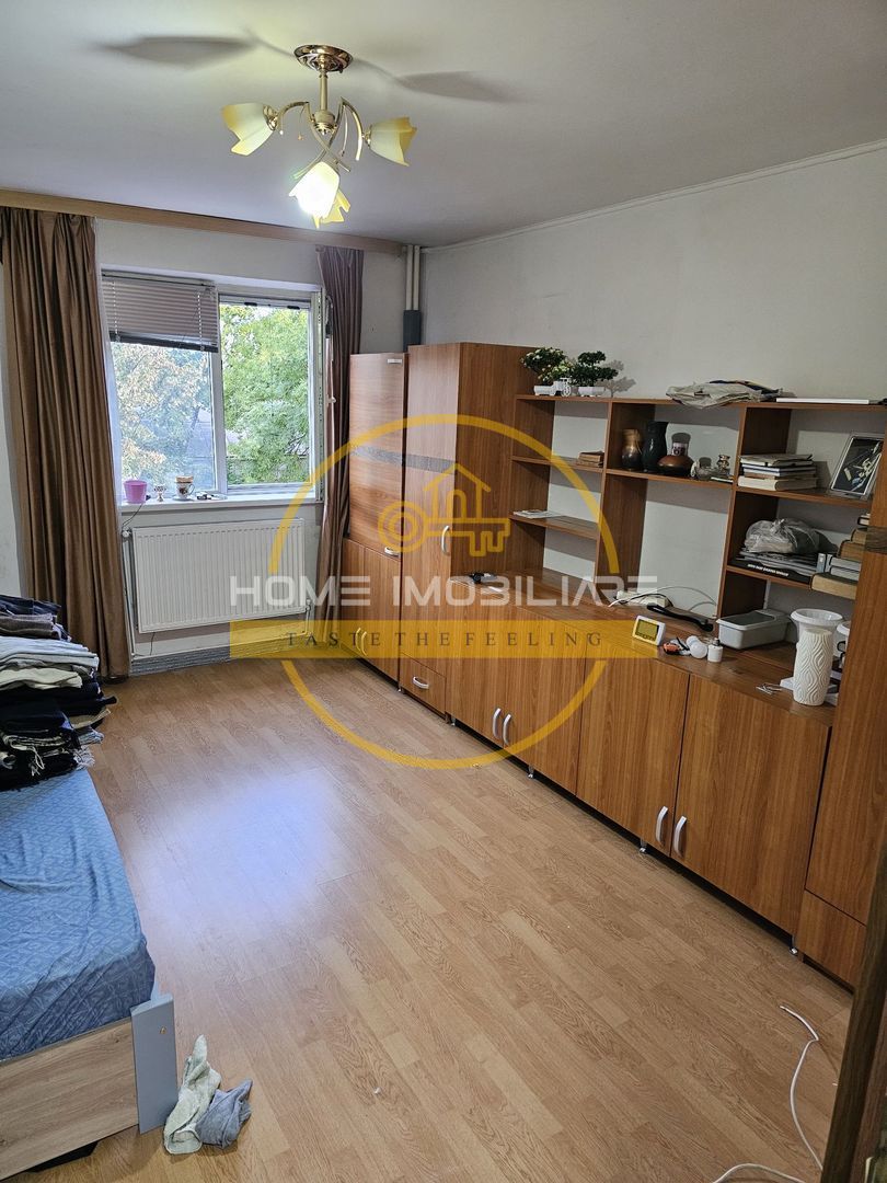 Apartament cu 3 camere/ 53mp/ zona Podu Ros - Poză 3