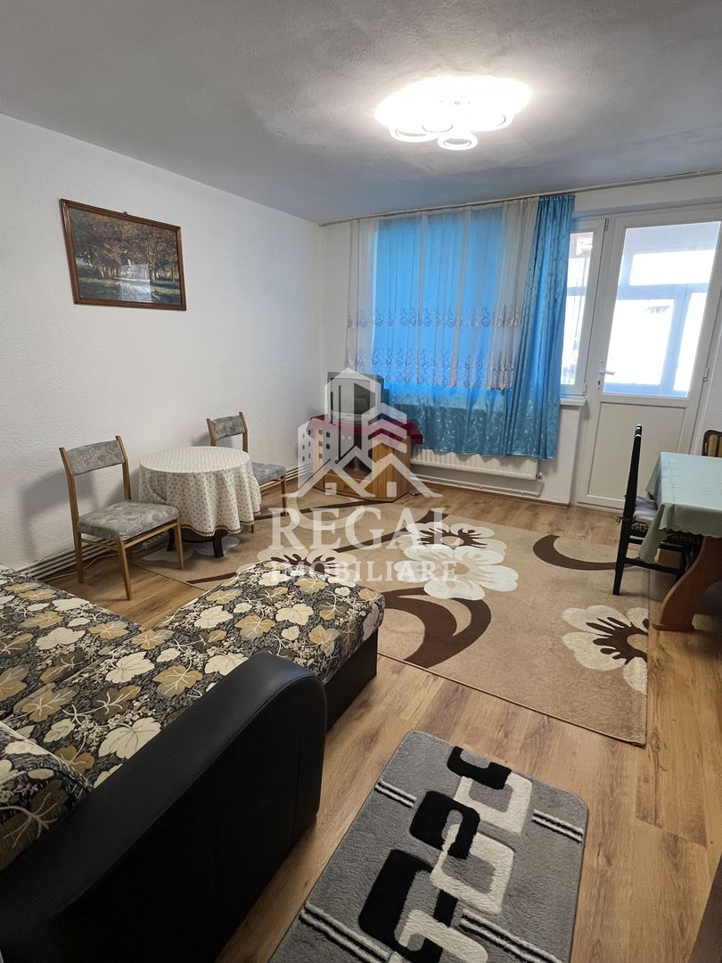 Garsonieră de închiriat – zona Micro 3 (bloc K6) - Poză 1