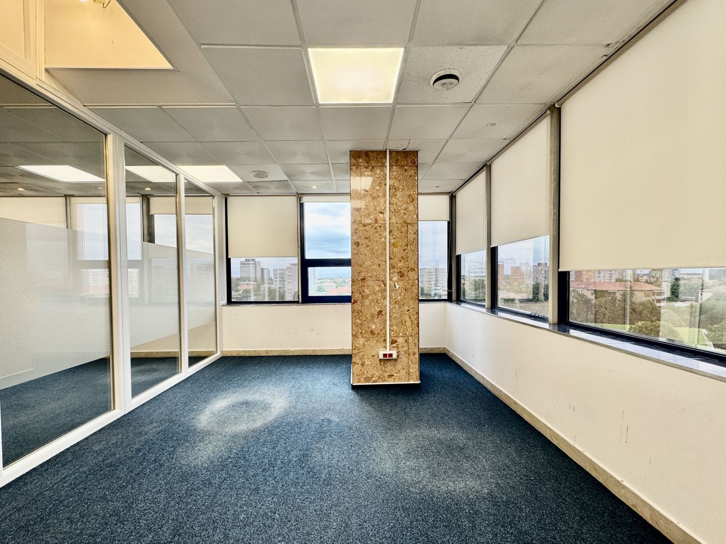 Birou de închiriat – flexibil și adaptabil nevoilor tale - Poză 5