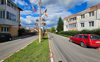 Apartament 2 Camere Săcele – Etaj 2, Bloc Izolat, Cheile la Agenție! - Poză 2