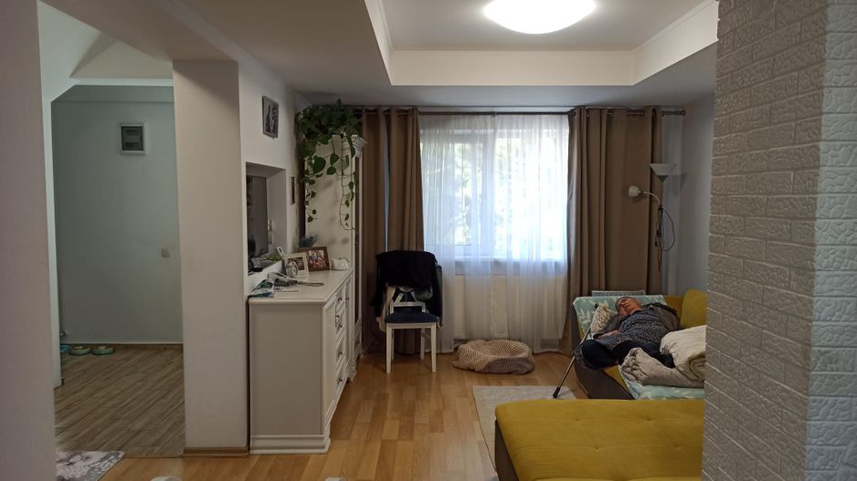 vila triplex,deosebita,mob-util partial/complet/Frumusani-Calarasi - Poză 34